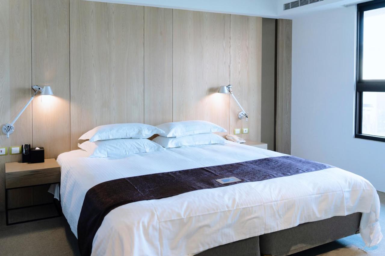 Gogo Hotel Tajcshung Kültér fotó